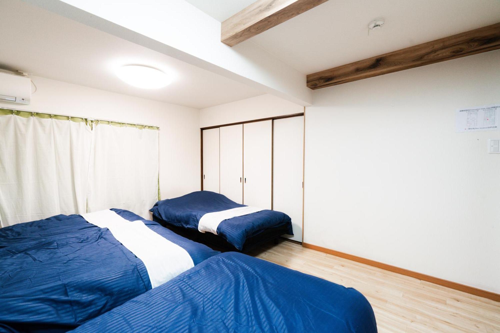 大正駅徒歩1分! 便利で静かな2ldk一軒家 Apartment *