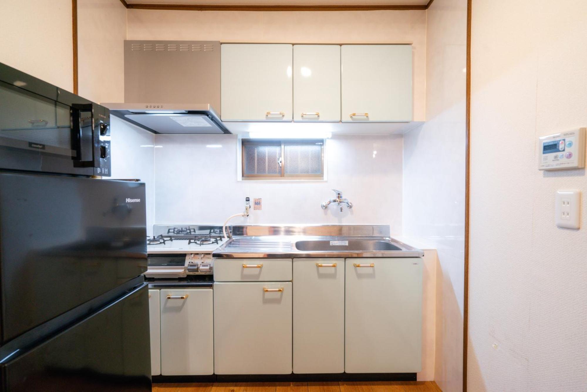 大正駅徒歩1分! 便利で静かな2ldk一軒家 Apartment